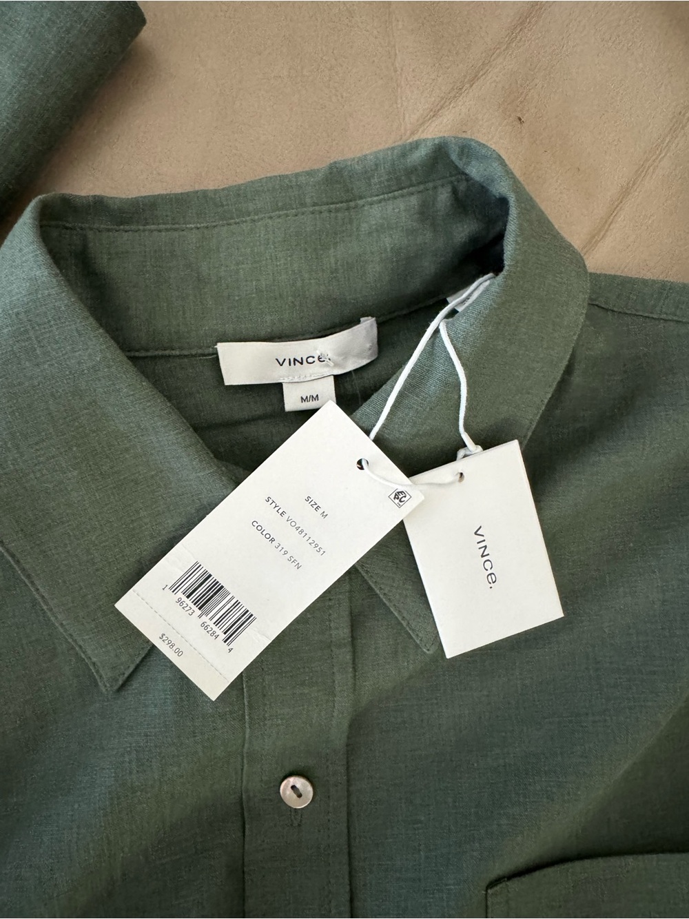 Vince Long Sleeve Linen Blend Button-Up Shirt in Sea Fern. Size M. MSRP $298 - Picture 13 of 17